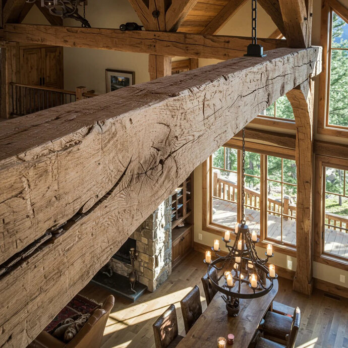 カナダ産 ハンドヒューン古材梁 古材柱