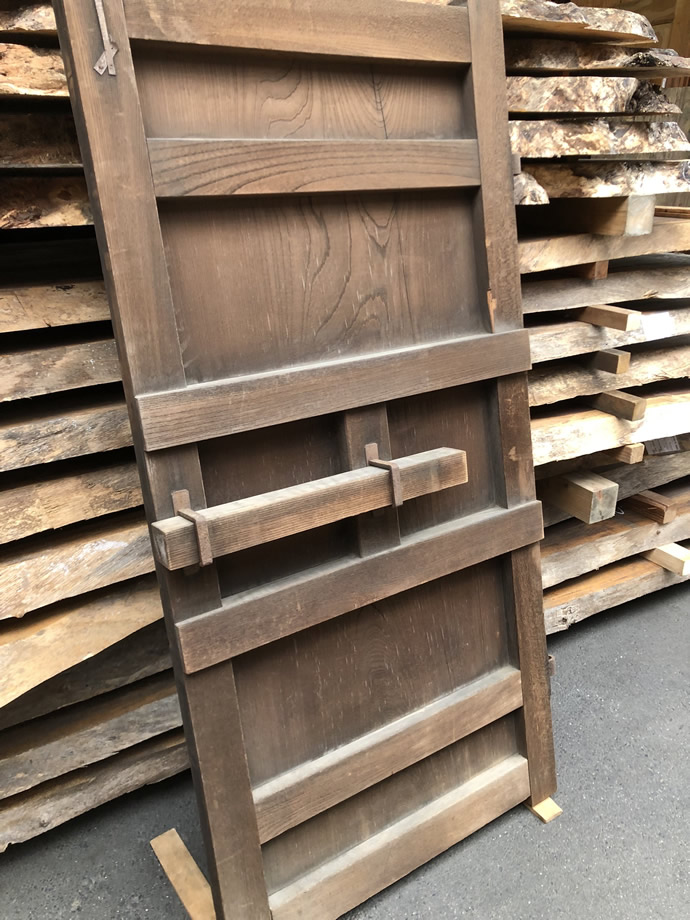 大型古建具の古材