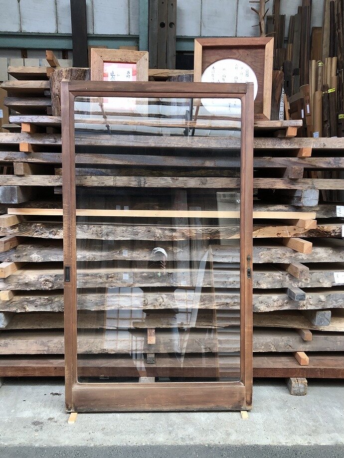 古建具(ガラス戸)の古材