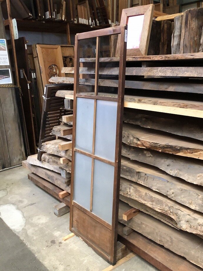 古建具(ガラス戸)の古材