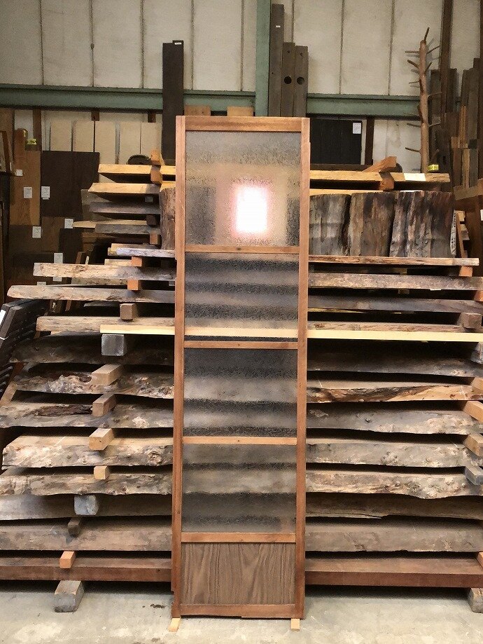 古建具(ガラス戸)の古材
