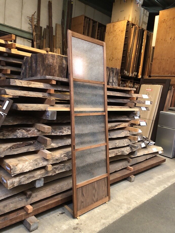 古建具(ガラス戸)の古材