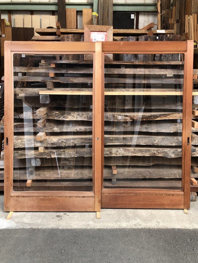 古建具(ガラス戸)の古材