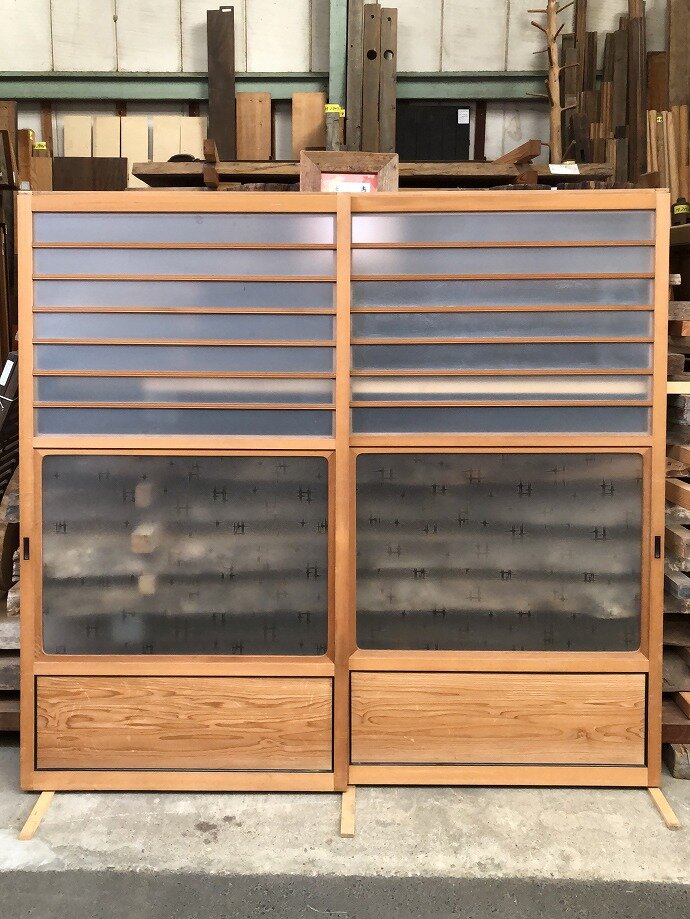 古建具(ガラス戸)の古材