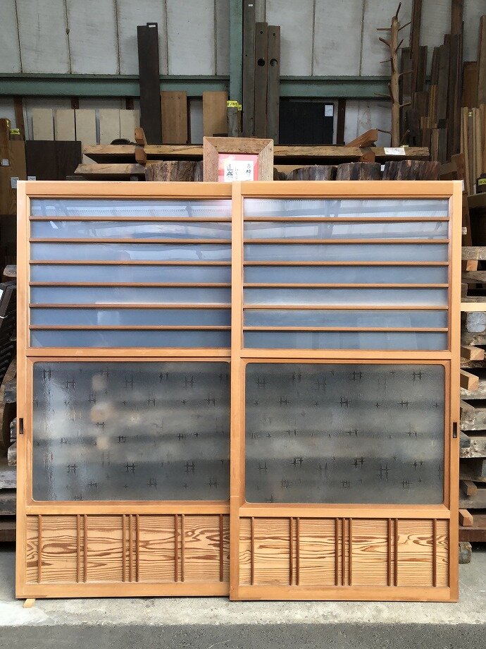 古建具(ガラス戸)の古材