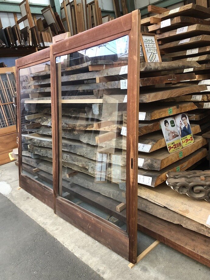 古建具(ガラス戸)の古材