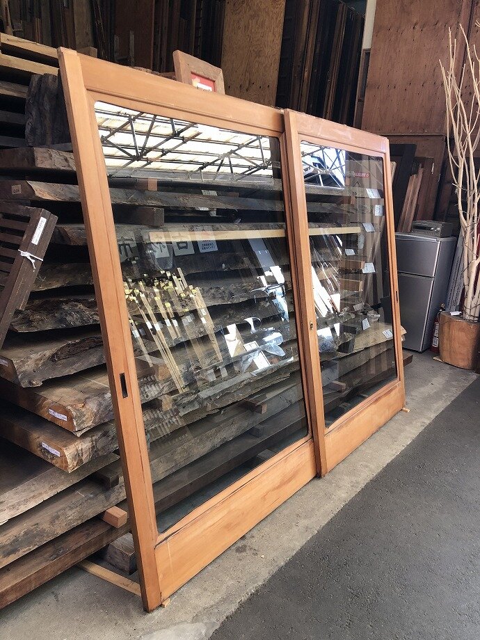 古建具(ガラス戸)の古材