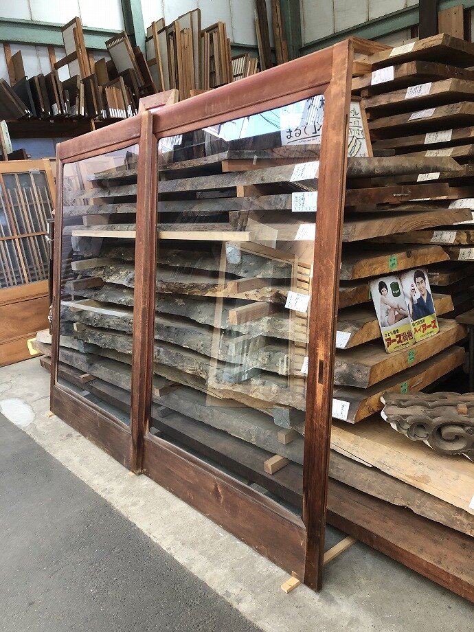 古建具(ガラス戸)の古材