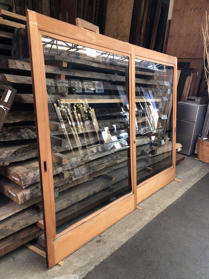 古建具(ガラス戸)の古材
