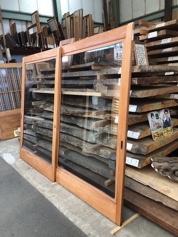 古建具(ガラス戸)の古材