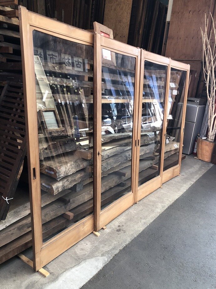 古建具(ガラス戸)の古材