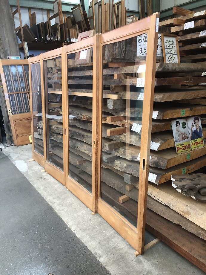 古建具(ガラス戸)の古材