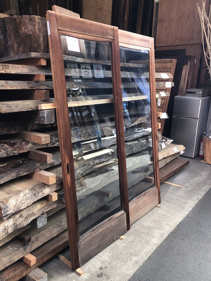 古建具(ガラス戸)の古材