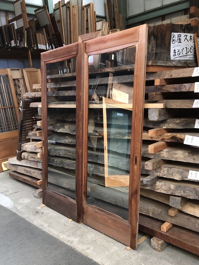 古建具(ガラス戸)の古材
