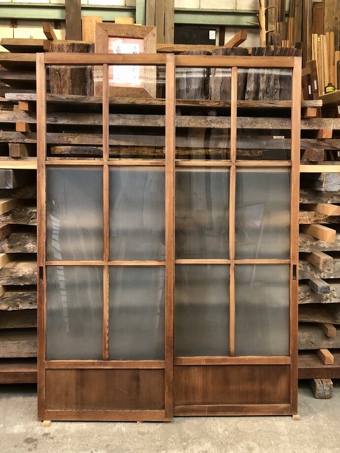 古建具(ガラス戸)の古材