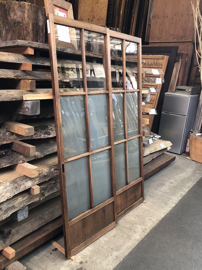 古建具(ガラス戸)の古材