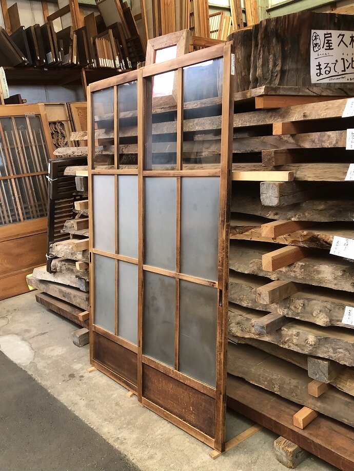 古建具(ガラス戸)の古材