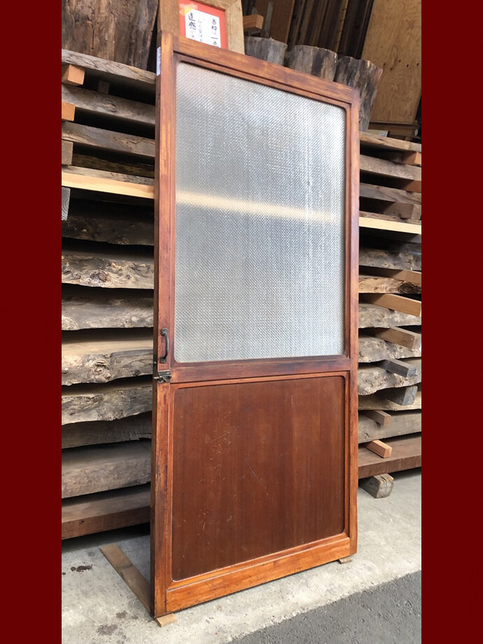 古建具（ガラス戸）の古材