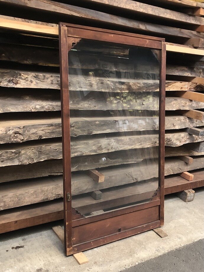 古建具(小型ガラス戸)の古材