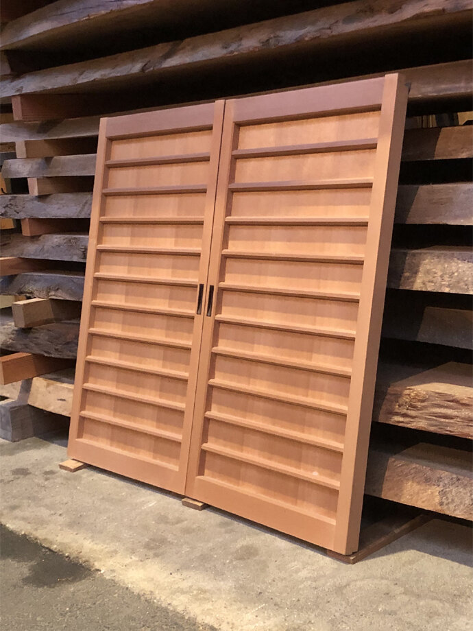古建具（板戸）の古材