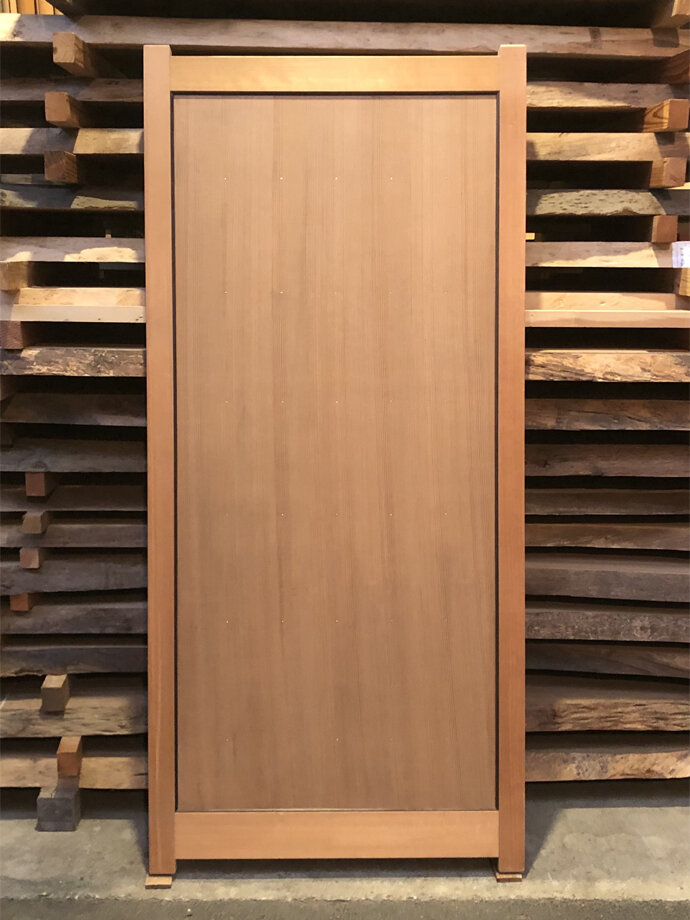古建具（板戸）の古材