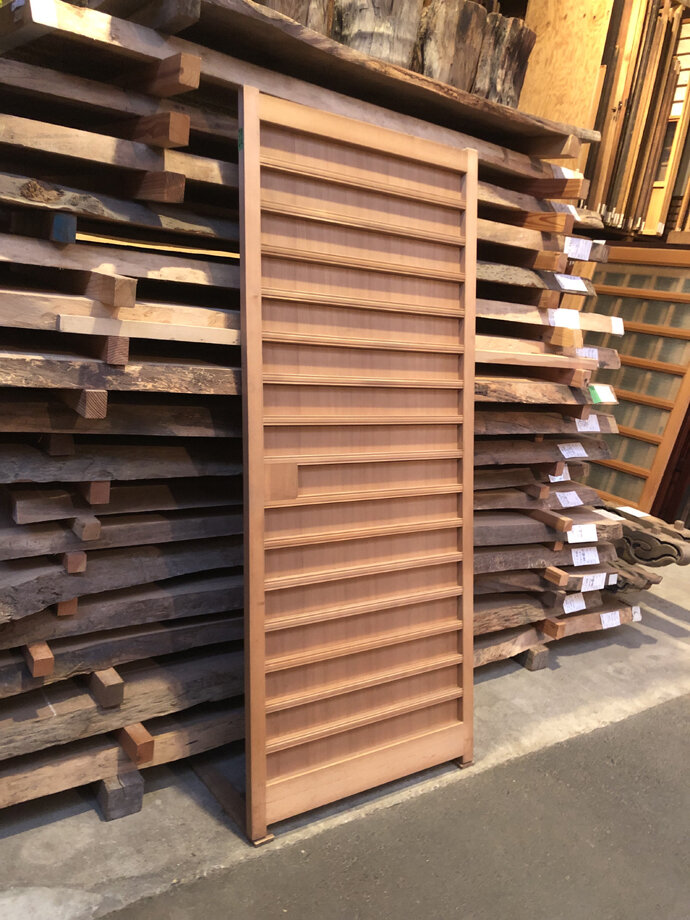 古建具（板戸）の古材