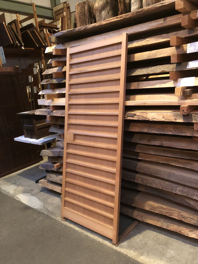 古建具（板戸）の古材