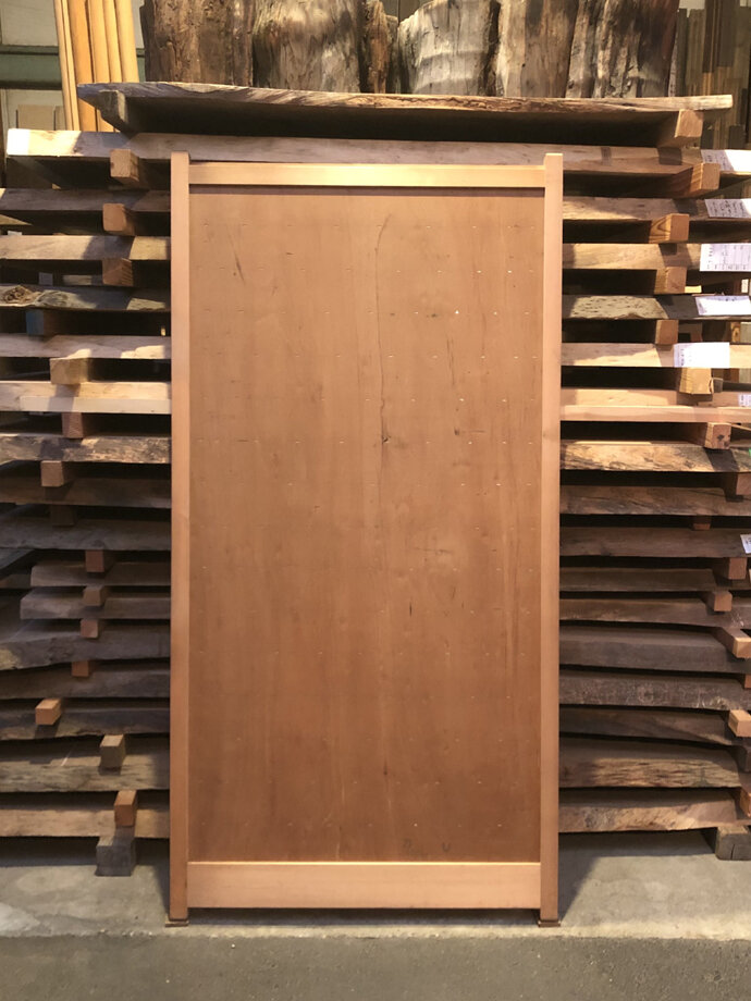 古建具（板戸）の古材