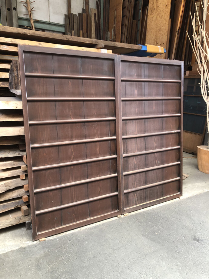 古建具（板戸）の古材