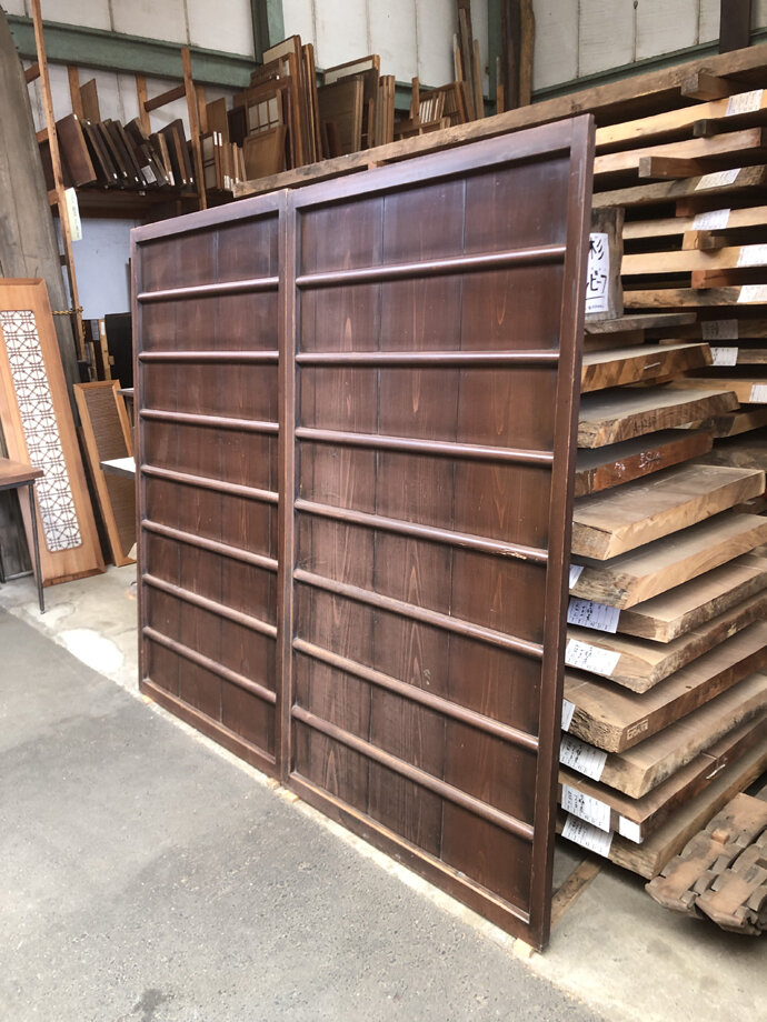古建具（板戸）の古材