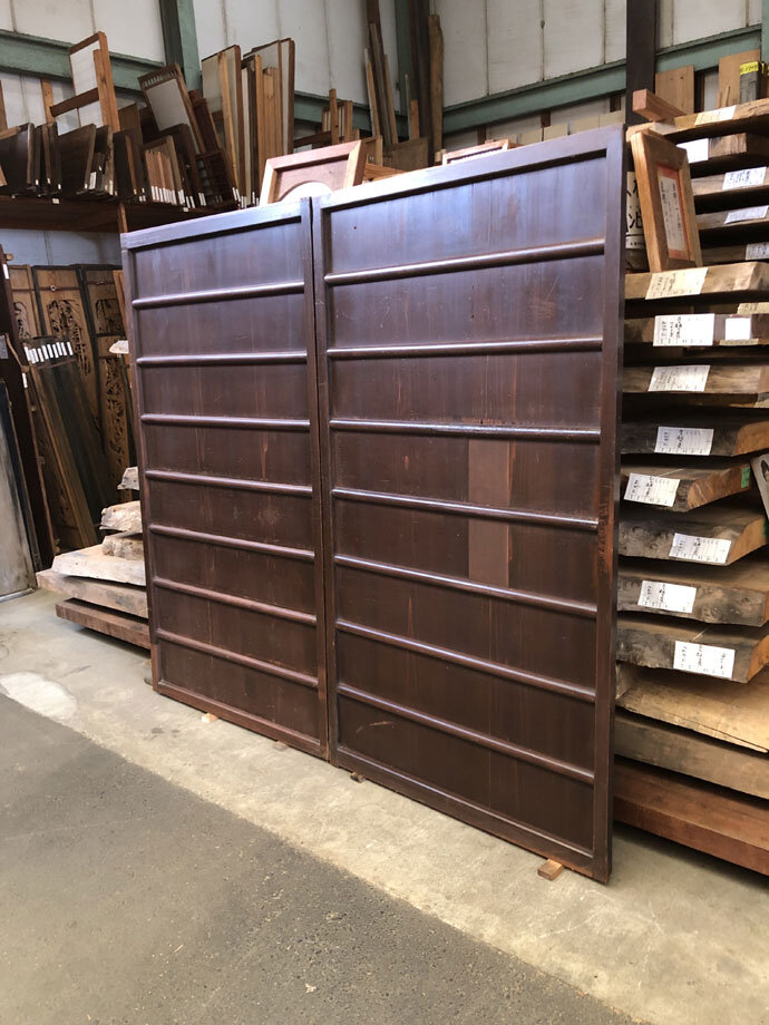 古建具（板戸）の古材