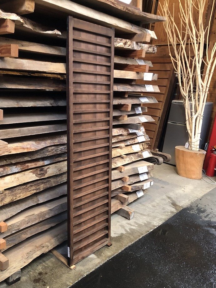 古建具（板戸）の古材