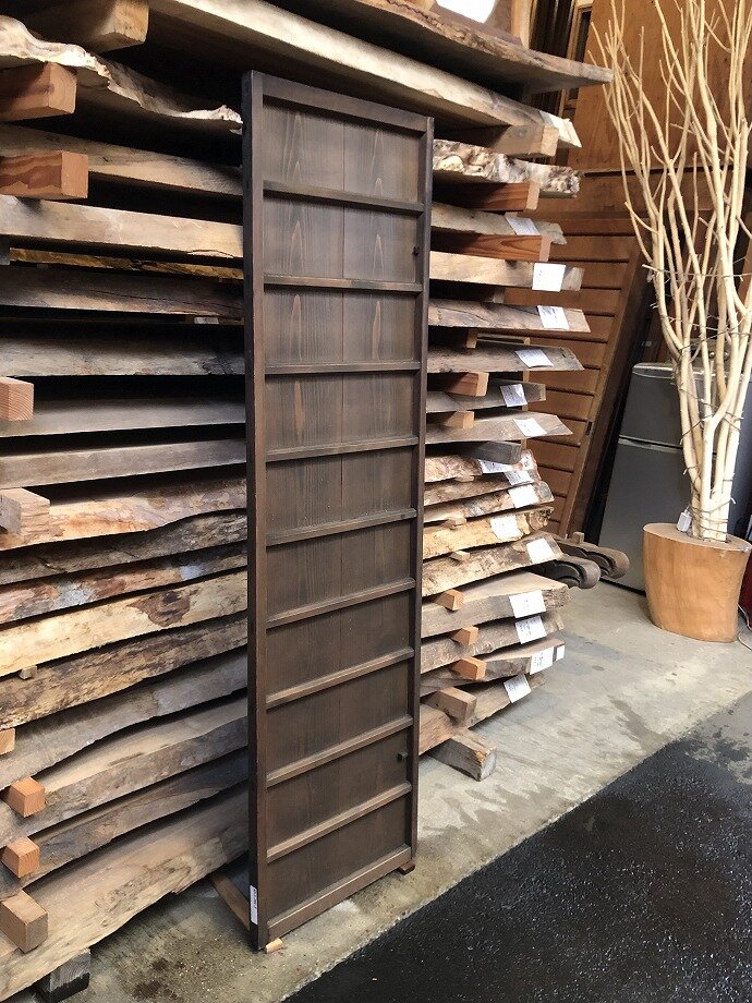 古建具（板戸）の古材