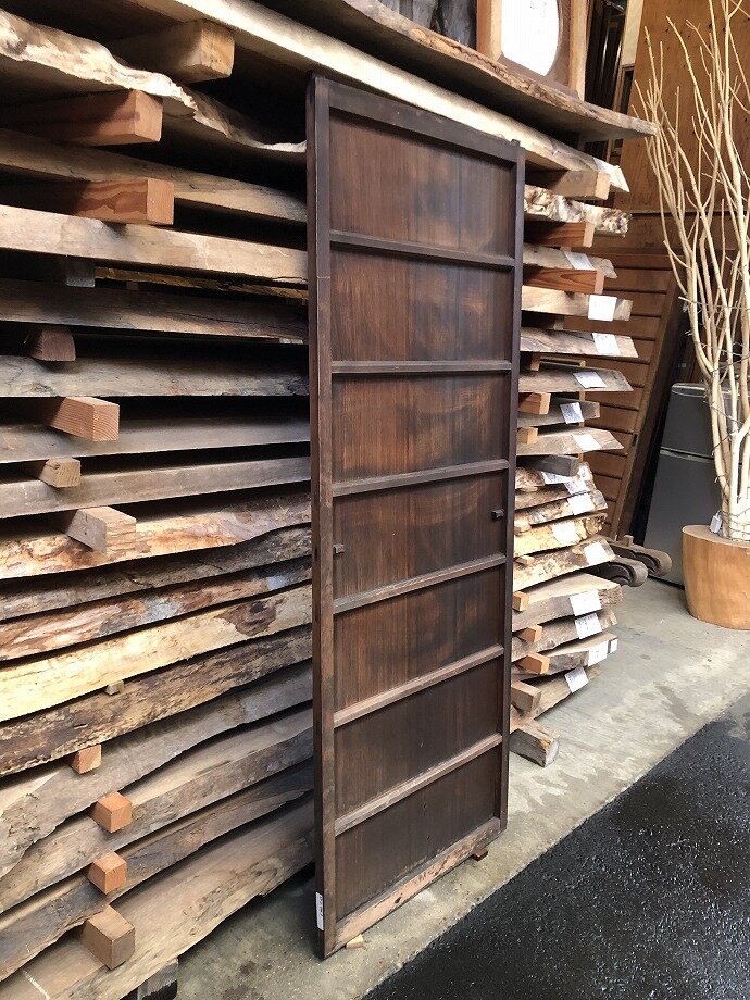 古建具（板戸）の古材