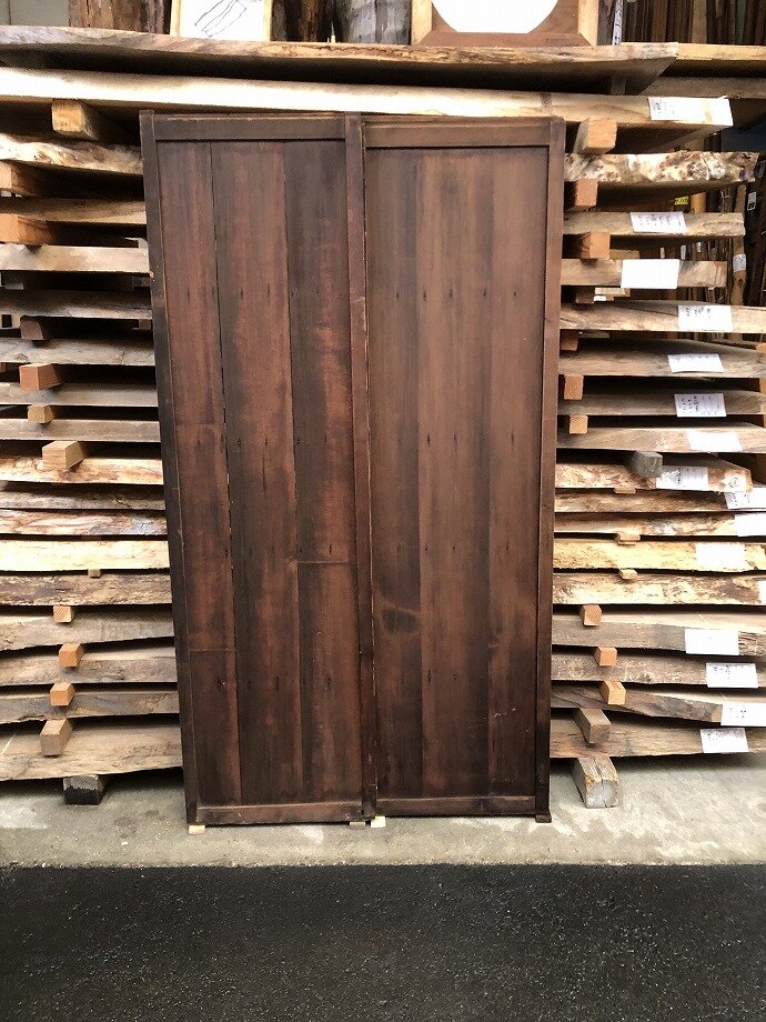 古建具（板戸）の古材