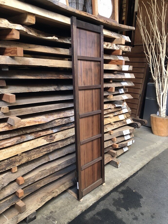古建具（板戸）の古材