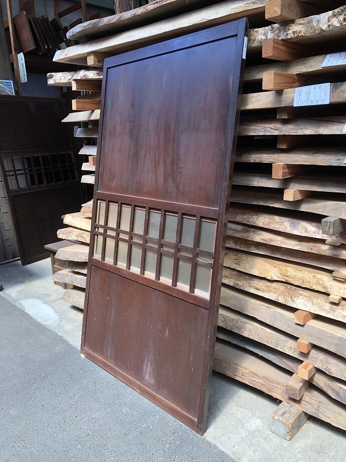 古建具（板戸）の古材
