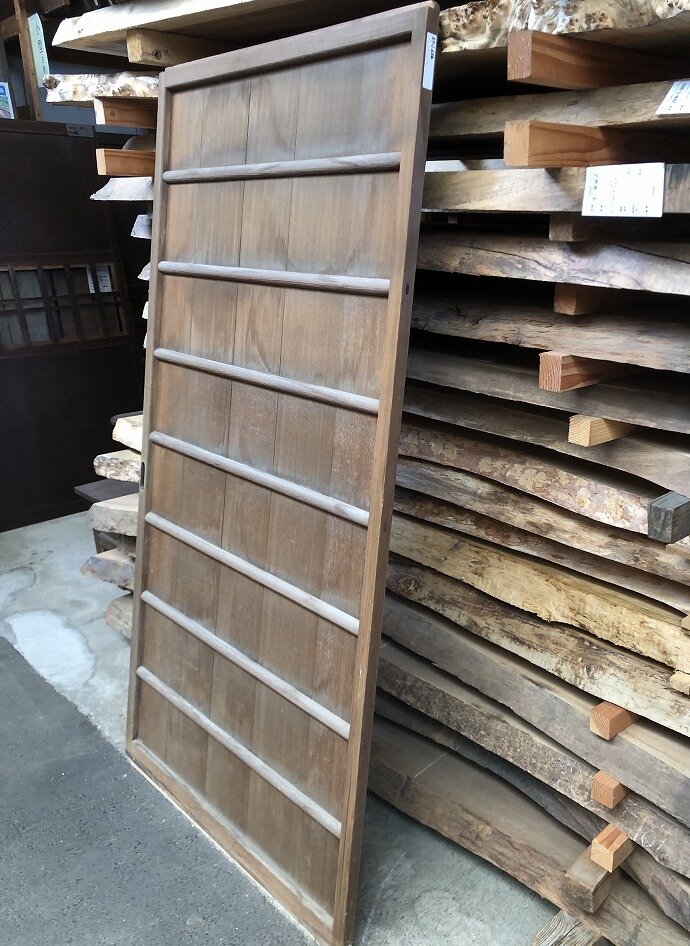 古建具（板戸）の古材