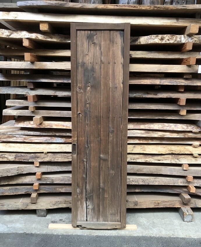 古建具（板戸）の古材