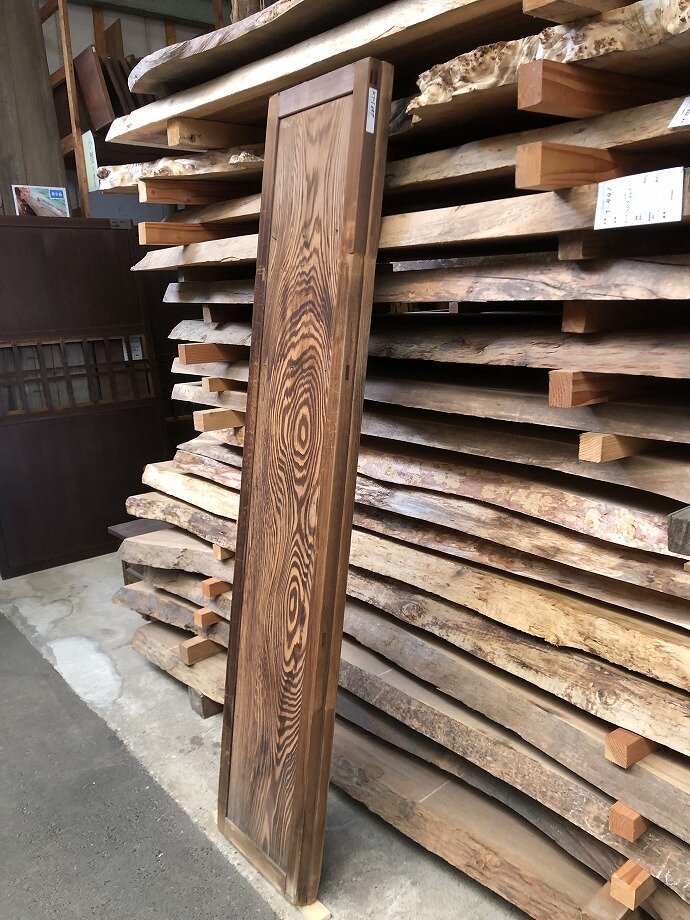 古建具（板戸）の古材