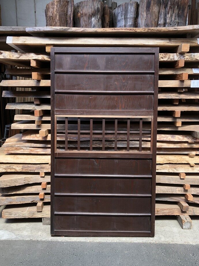 古建具（板戸）の古材