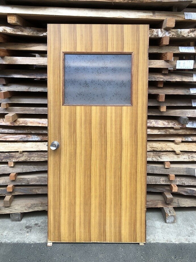 古建具（板戸）の古材