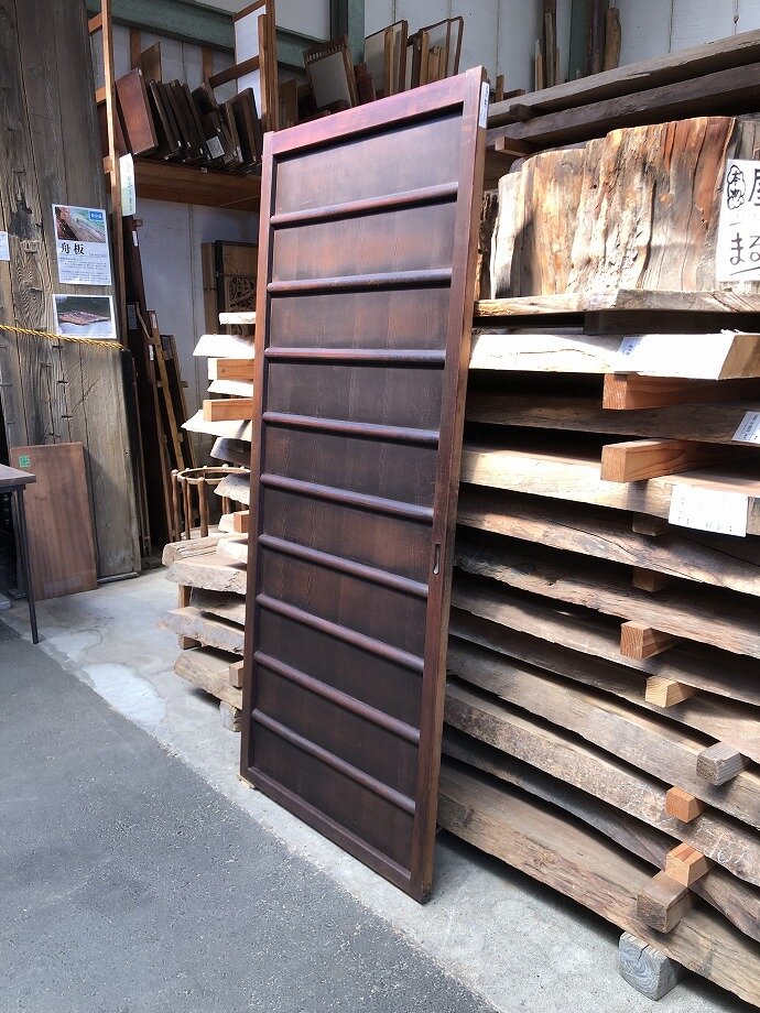 古建具（板戸）の古材