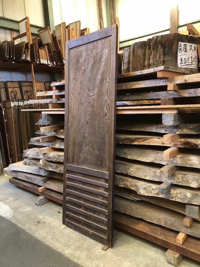 古建具（板戸）の古材