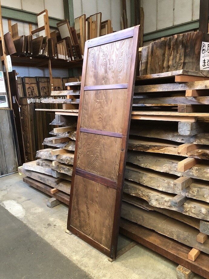 古建具（板戸）の古材
