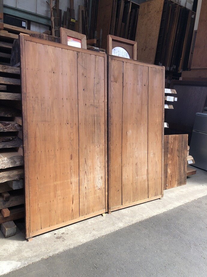 古建具(板戸)の古材