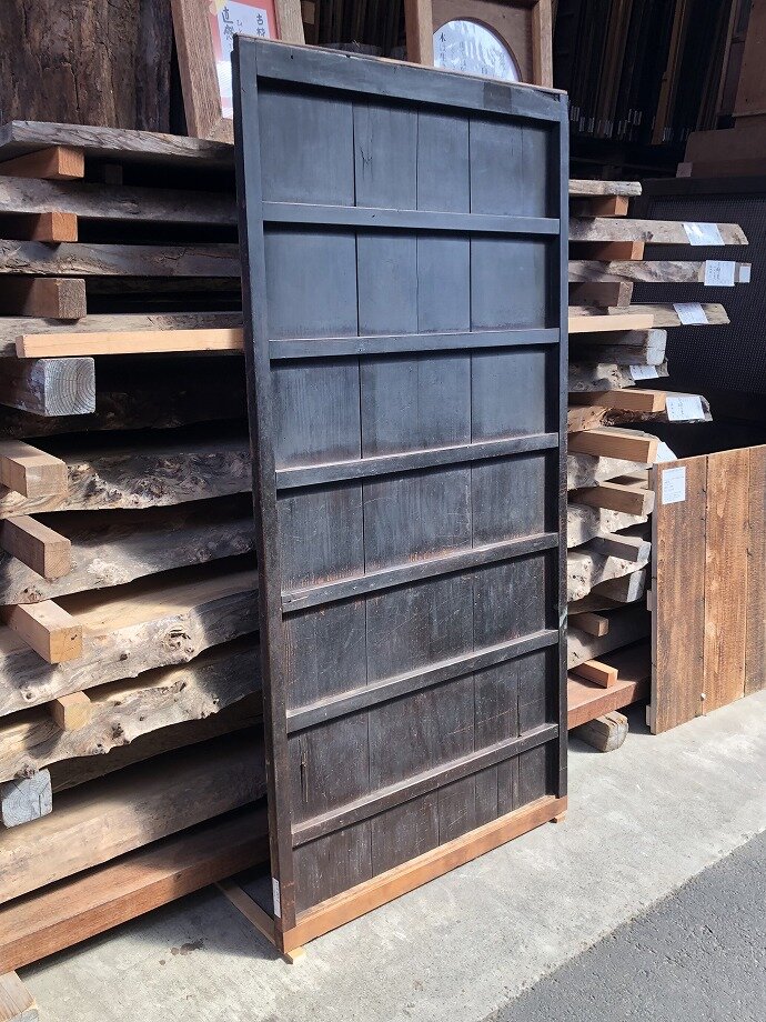 古建具（板戸）の古材