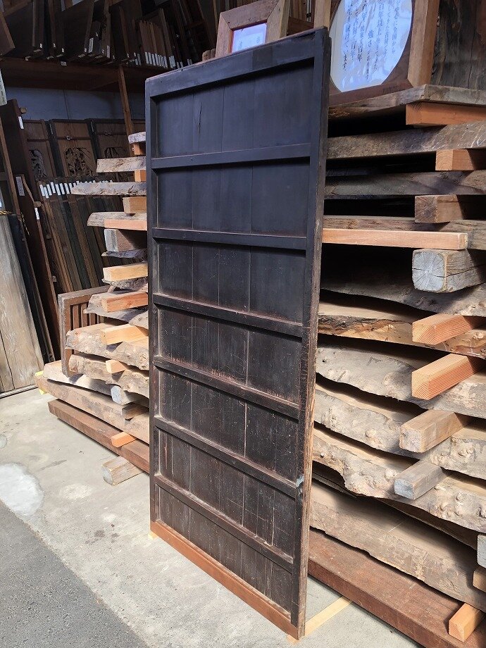 古建具（板戸）の古材