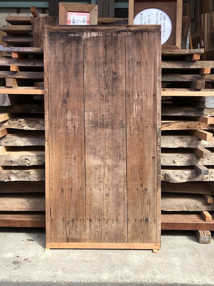 古建具（板戸）の古材