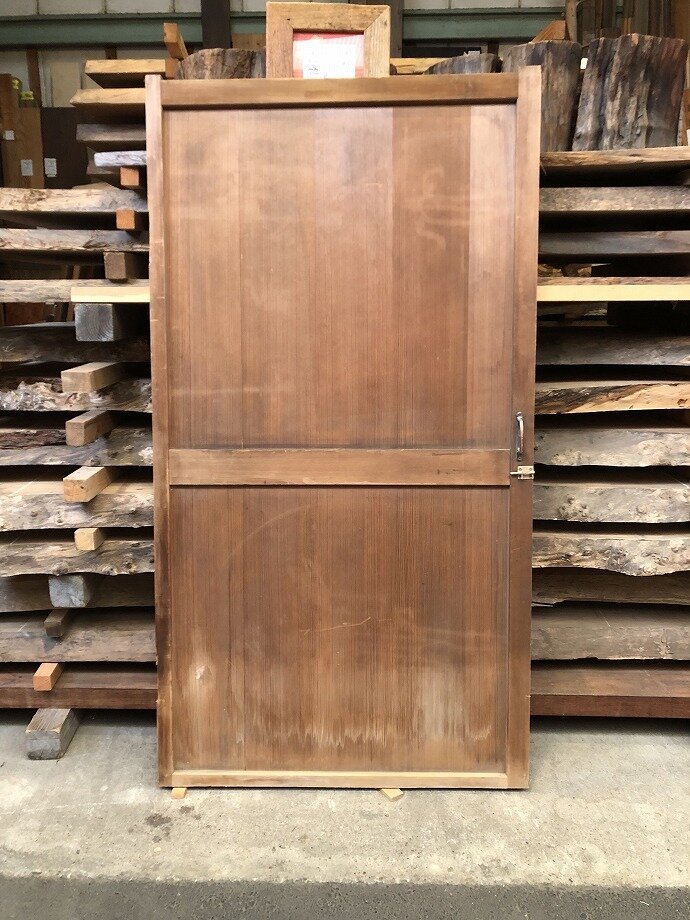 古建具（板戸）の古材